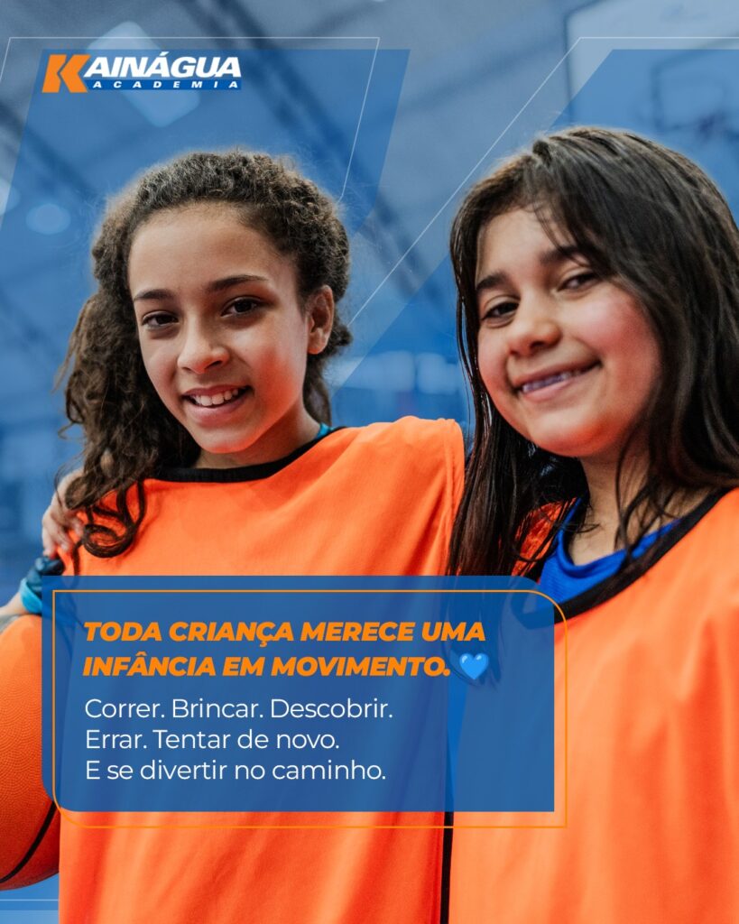 Crianças brincando e se movimentando em comemoração ao Dia das Crianças na Kainágua